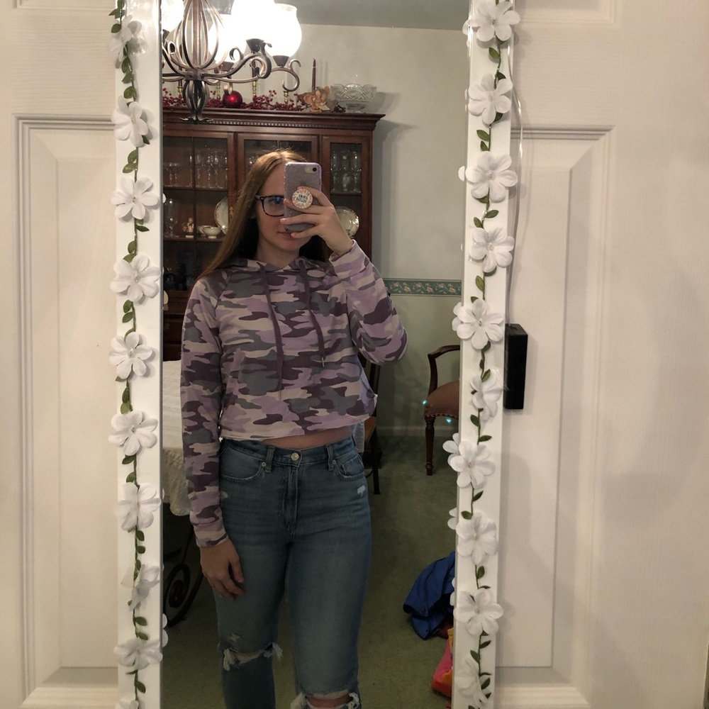 Purple camo cropped hoodie